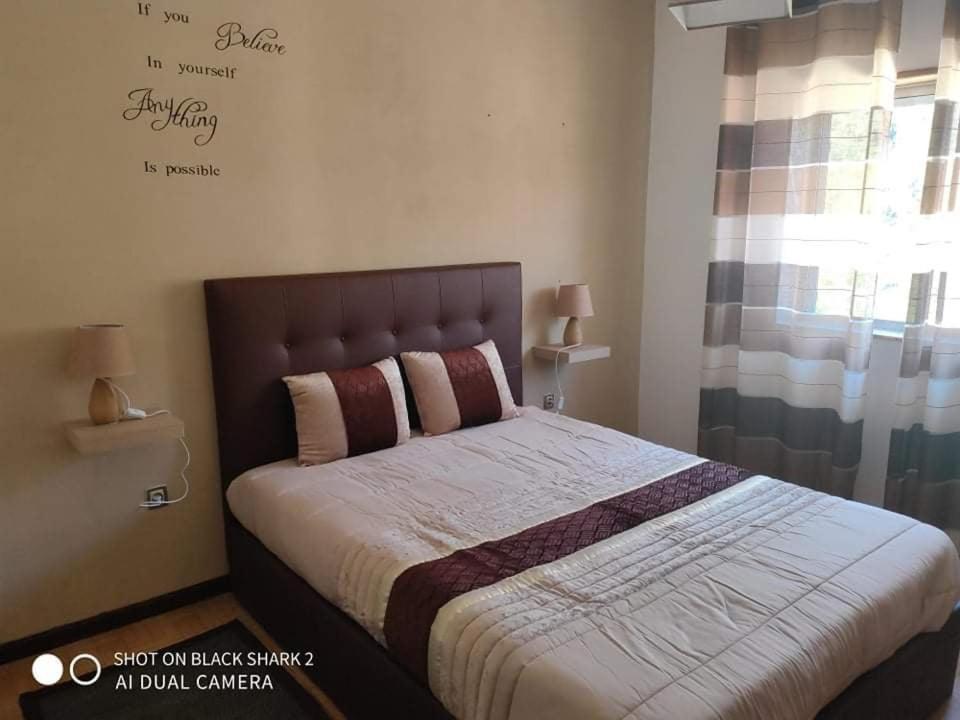 Casa Manos Nevoa * Geres
